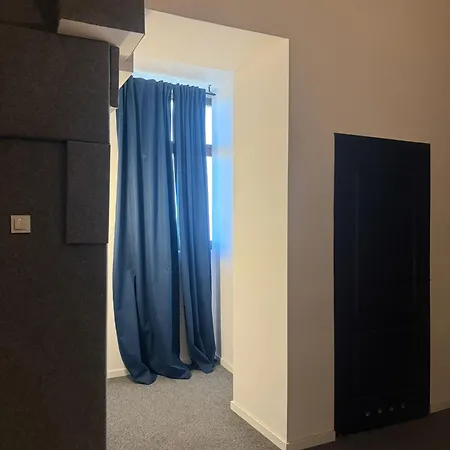 Lanzo 48 Lägenhetshotell